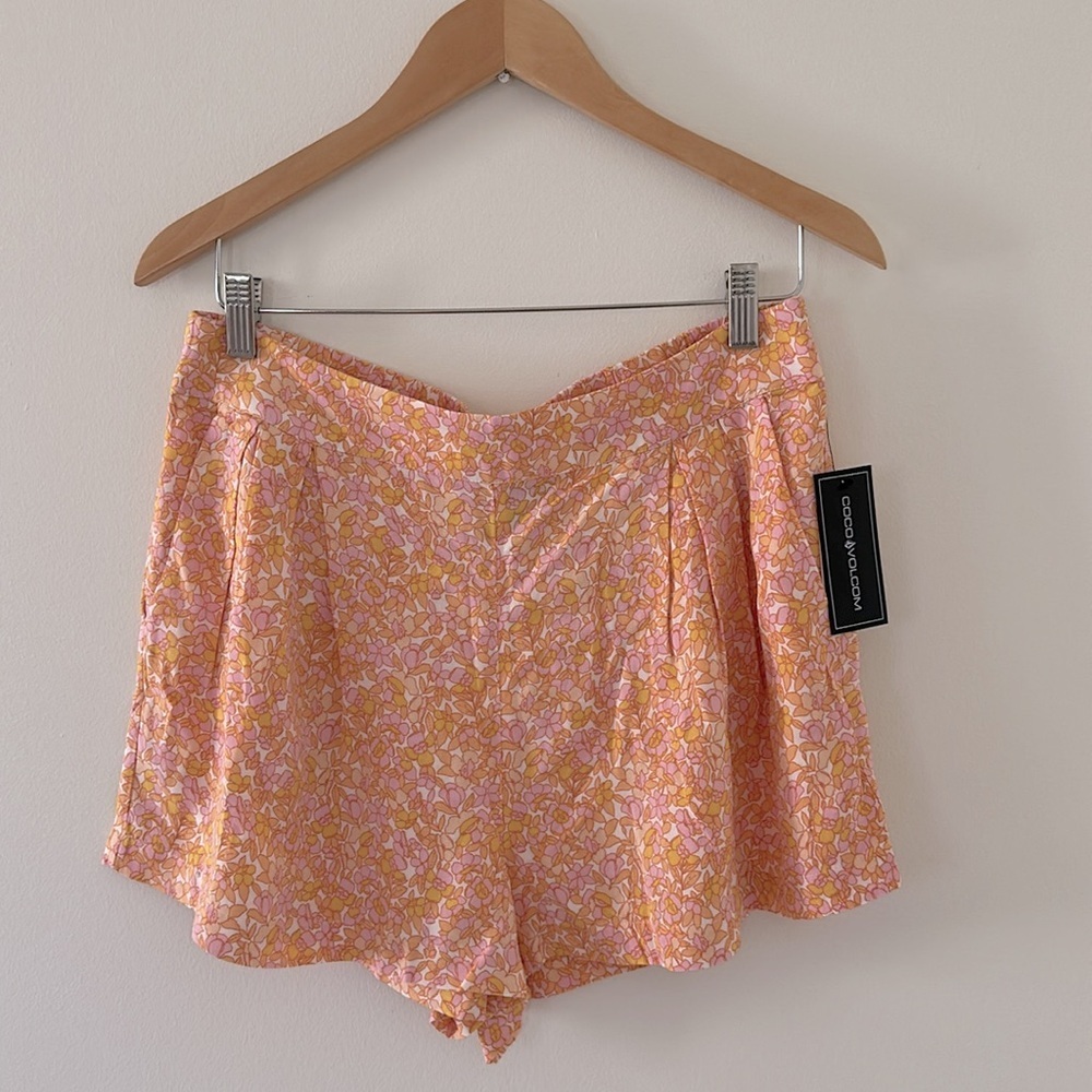 Volcom Women's Coco Ho High Waisted Beach Short Floral Peach Women's Shorts